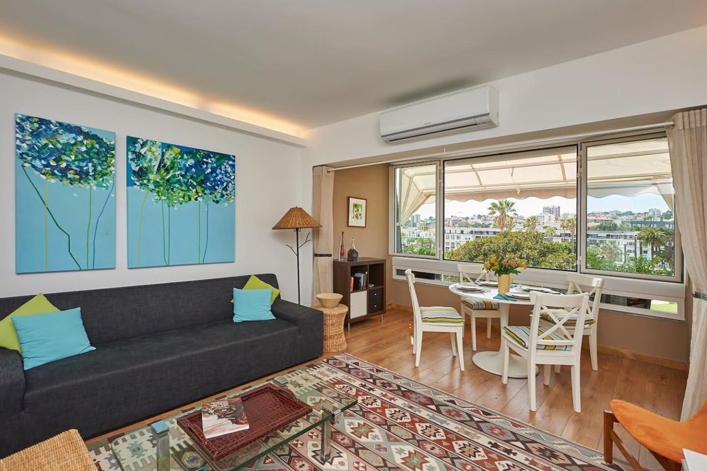 Sea View 2 Mins Walk To Beach And Estoril Casino المظهر الخارجي الصورة